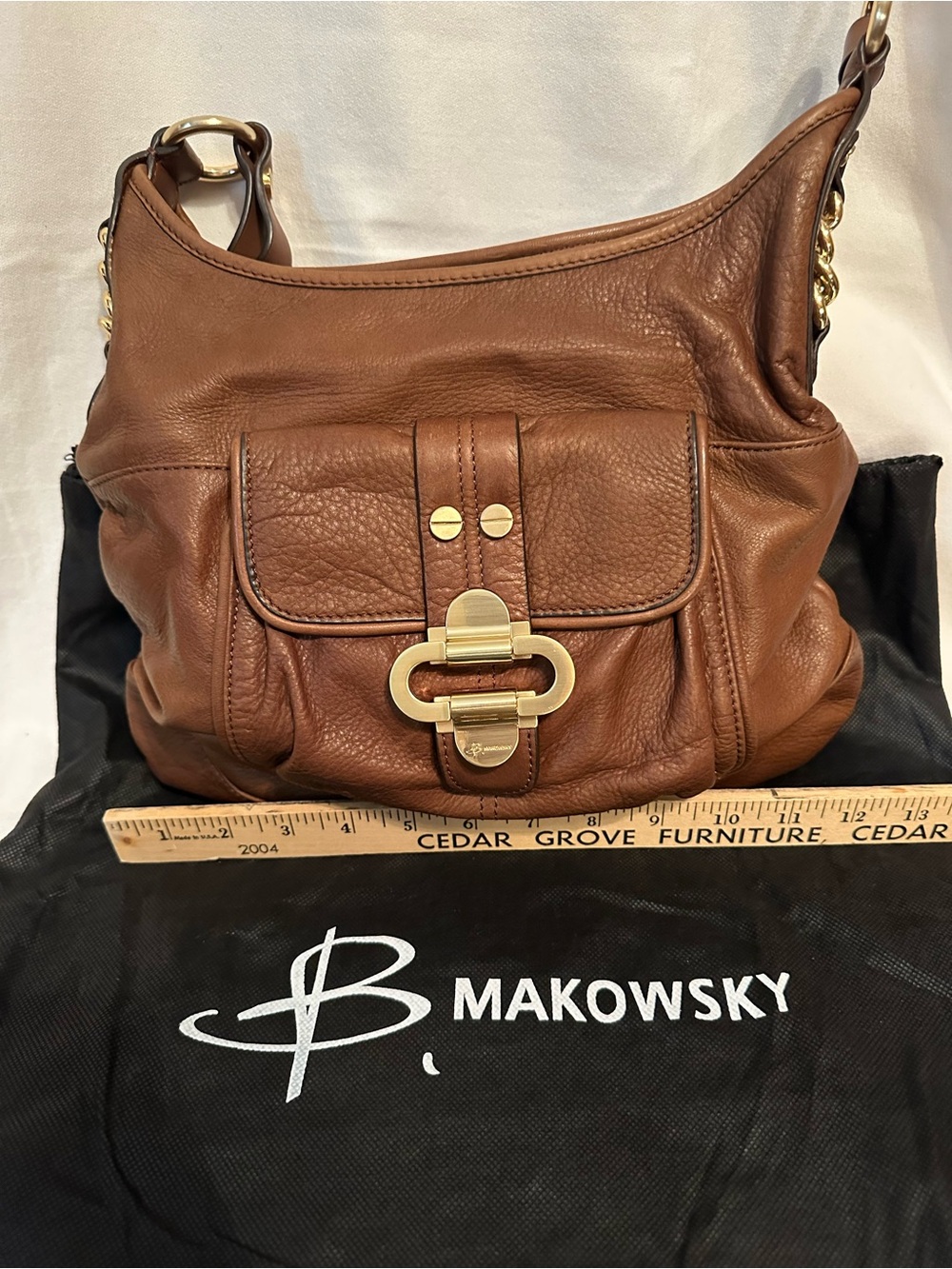 B Makowsky Brown Leather Shoulder Bag with Gold Hardware - Picture 3 of 8